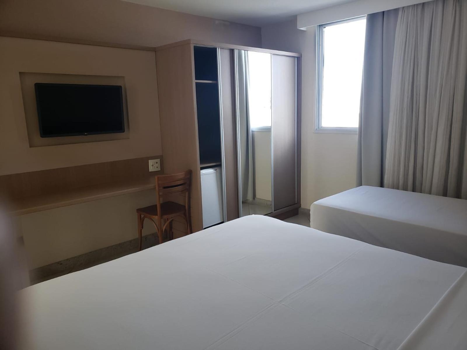 Pratti Hotel Linhares Exterior photo